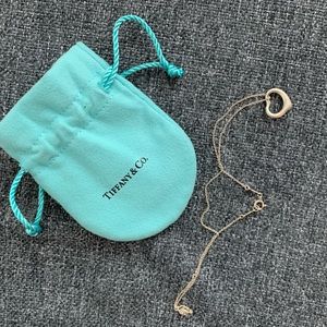 Tiffany & co Elsa peretti open heart necklace